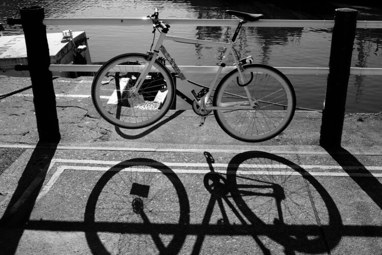 cycle shadow